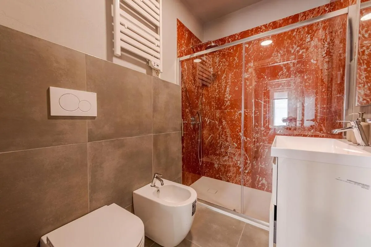 Costanza Luxury Apartment Milan