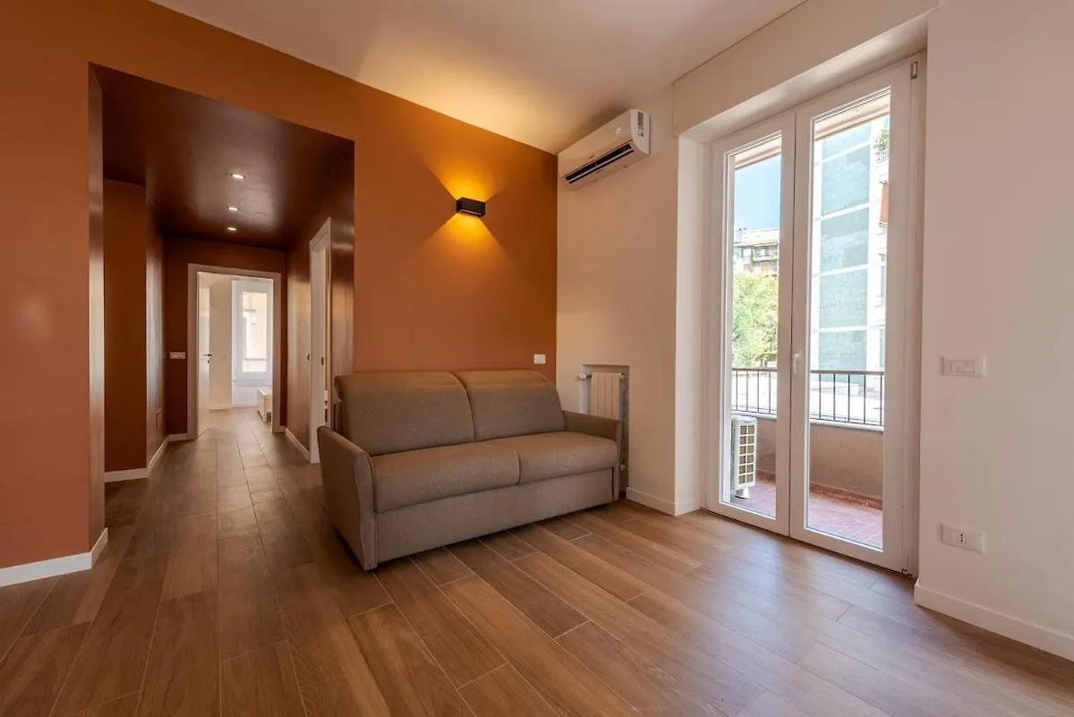 Costanza Luxury Apartment Milan