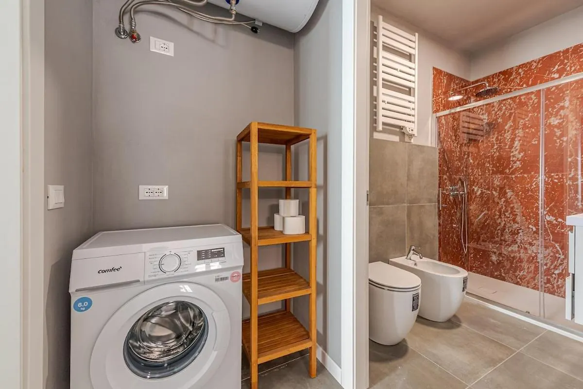 Costanza Luxury Apartment Milan 0*,  Italy